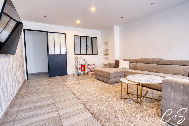 Appartement - 70 m² - 3 pièces