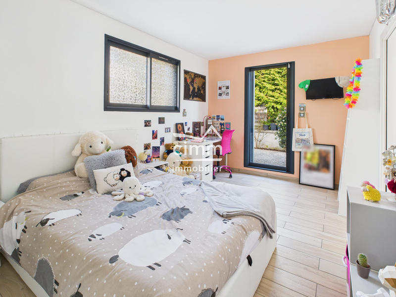 Maison contemporaine - 141 m² - 6 pièces