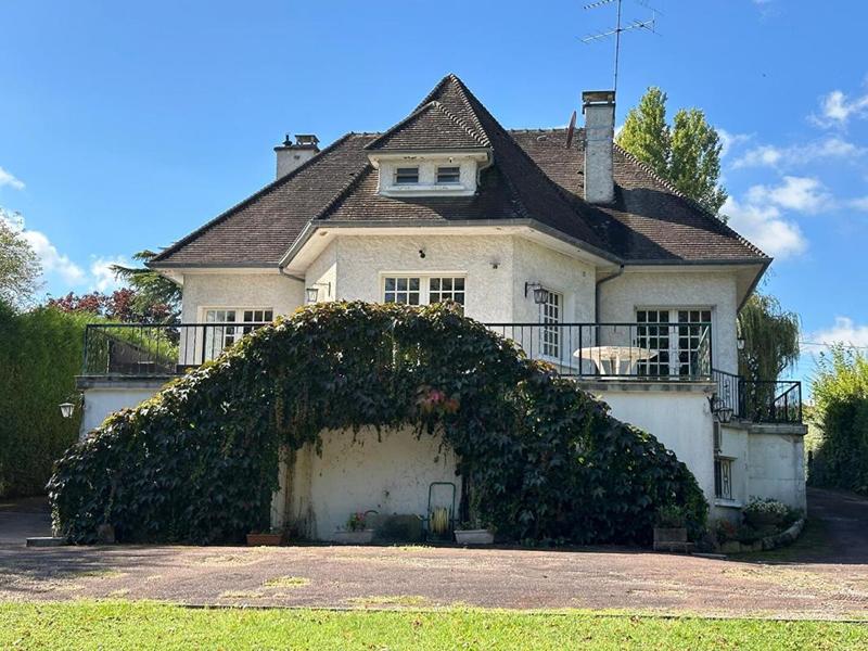 Maison - 170 m² - 7 pièces