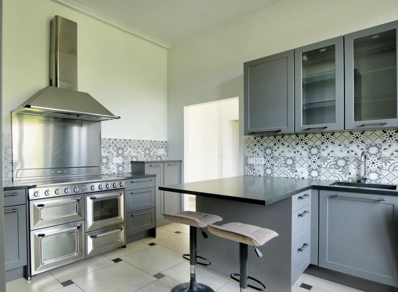 Château - 315 m² - 14 pièces