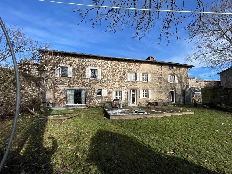 Maison - 147 m² - 5 pièces