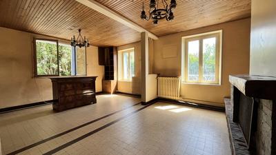 Maison - 106 m² - 5 pièces