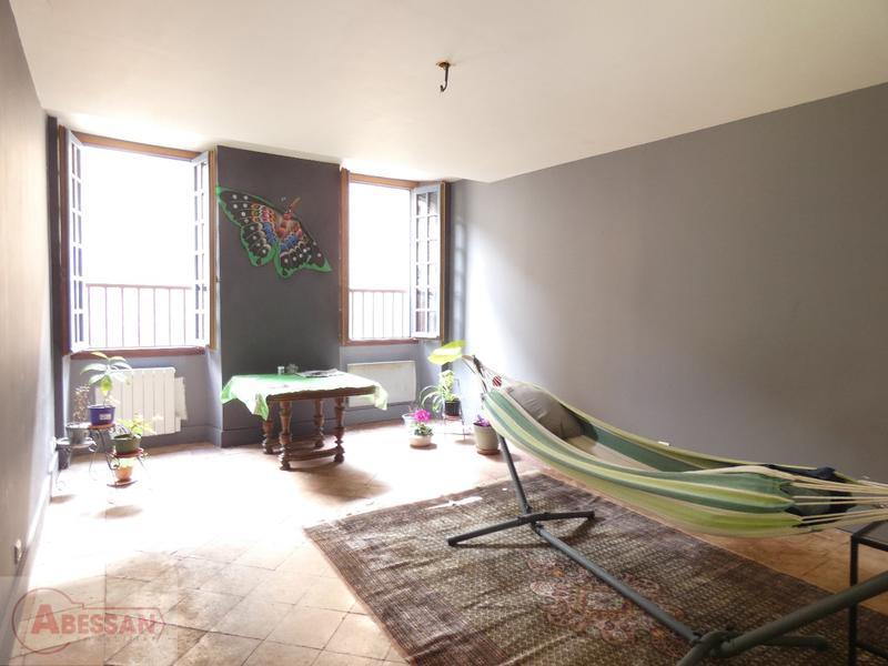 Maison - 201 m² - 12 pièces