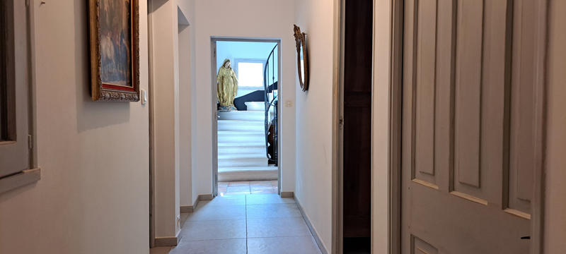 Maison - 180 m² - 6 pièces