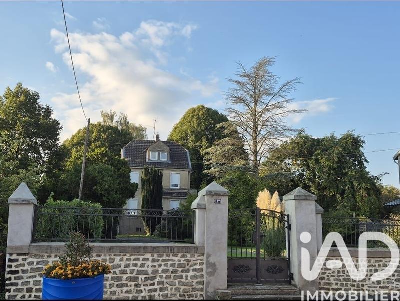 Maison - 178 m² - 9 pièces