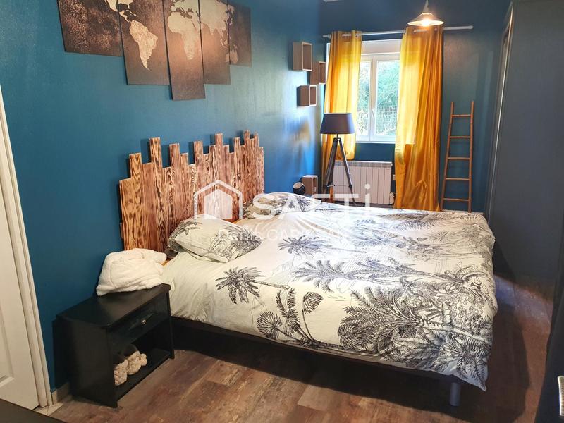 Maison - 269 m² - 7 pièces