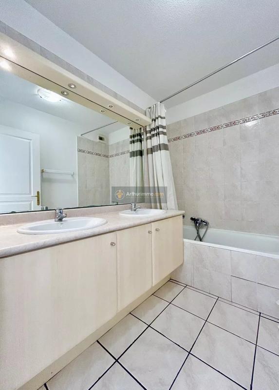 Appartement - 44 m² - 3 pièces