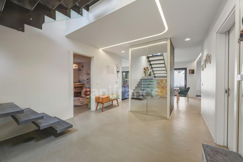 Villa - 166 m² - 7 pièces