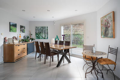 Maison - 158 m² - 6 pièces