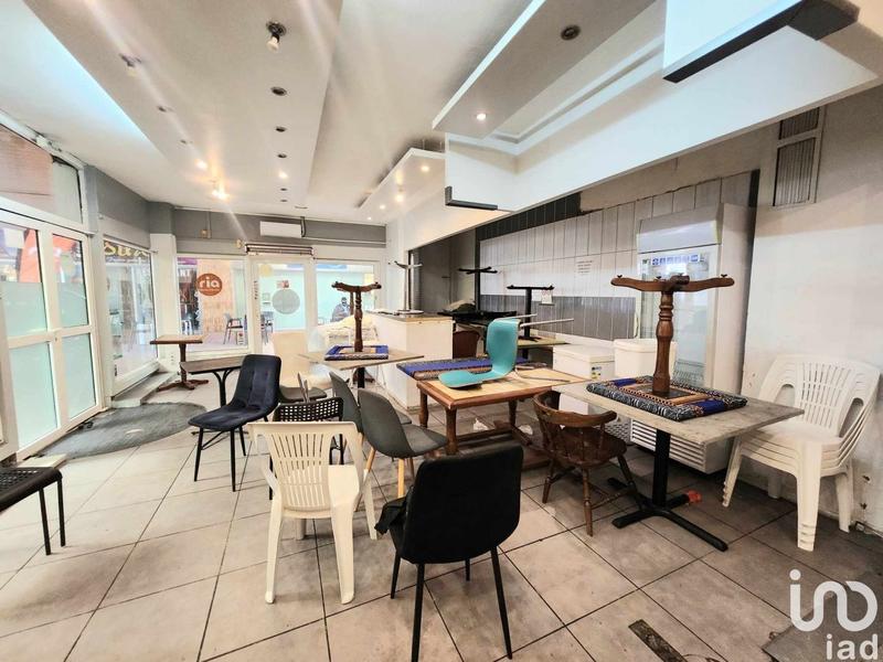 Local commercial - 61 m²