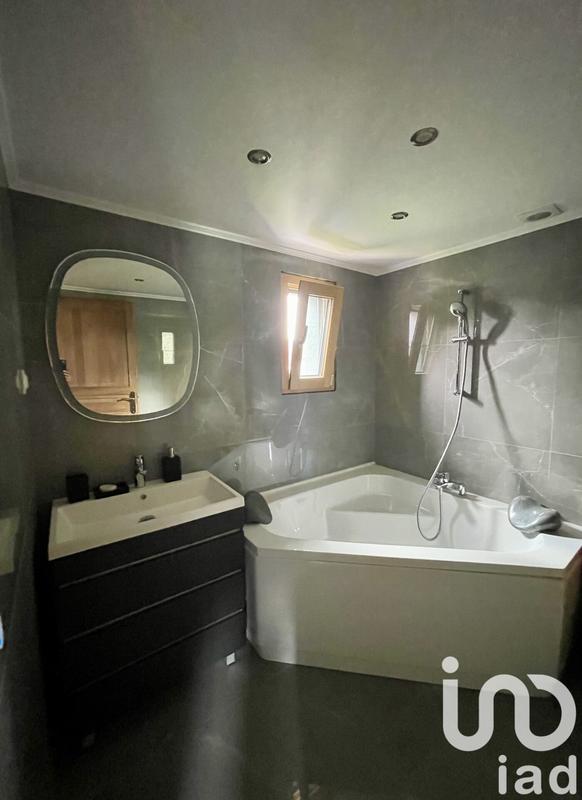 Maison - 49 m² - 3 pièces