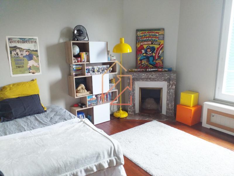 Maison - 230 m² - 6 pièces