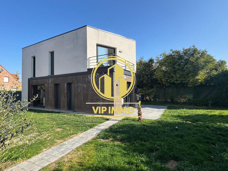 Maison - 120 m² - 7 pièces