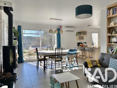 Maison - 112 m² - 5 pièces