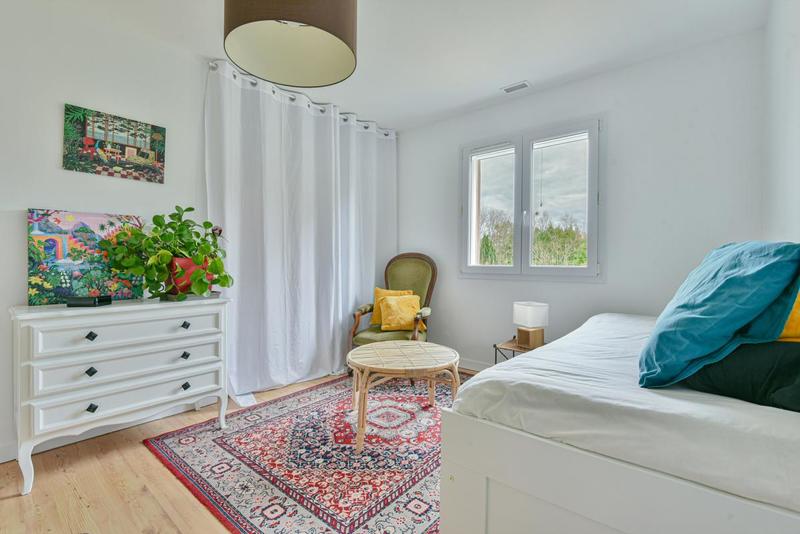 Pavillon - 136 m² - 6 pièces