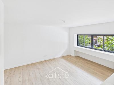 Local commercial - 68 m² - 4 pièces