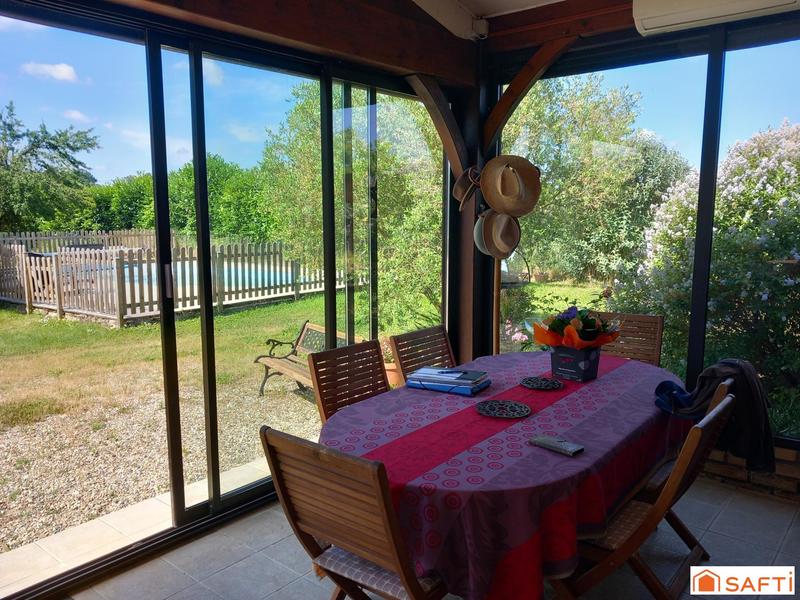 Maison - 430 m² - 20 pièces