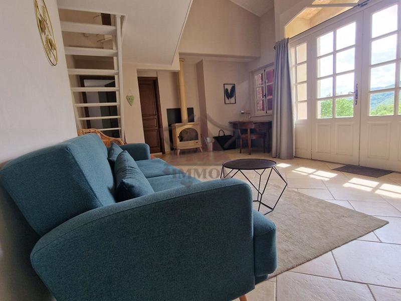 Maison en pierre - 123 m² - 6 pièces