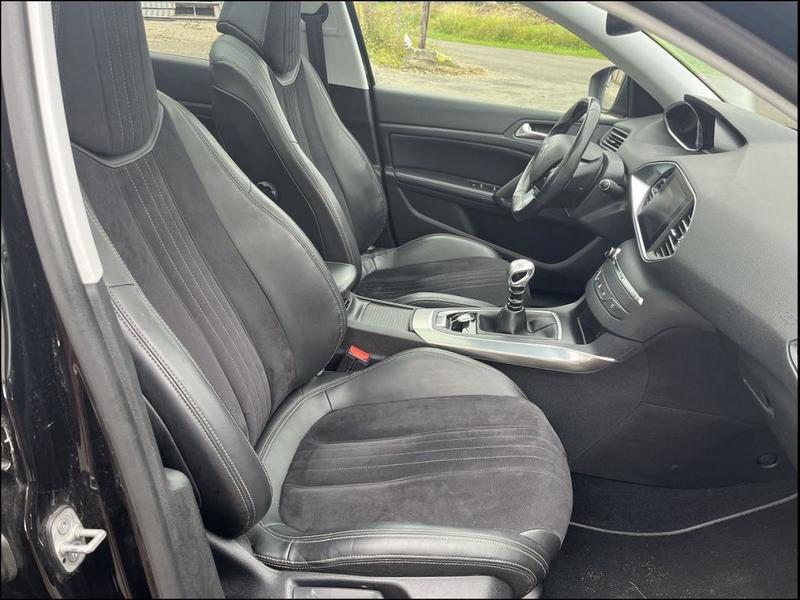 Peugeot 308 II 1.6 Thp 156 Cv Feline