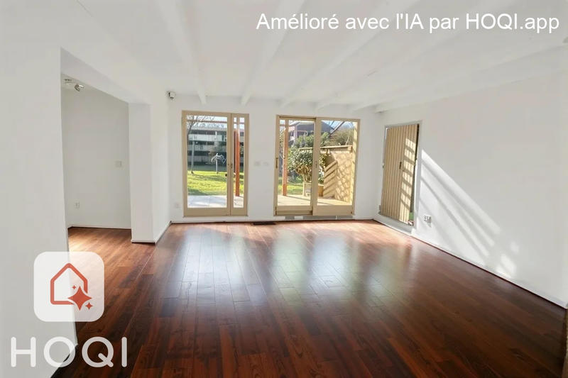 Maison - 350 m² - 9 pièces