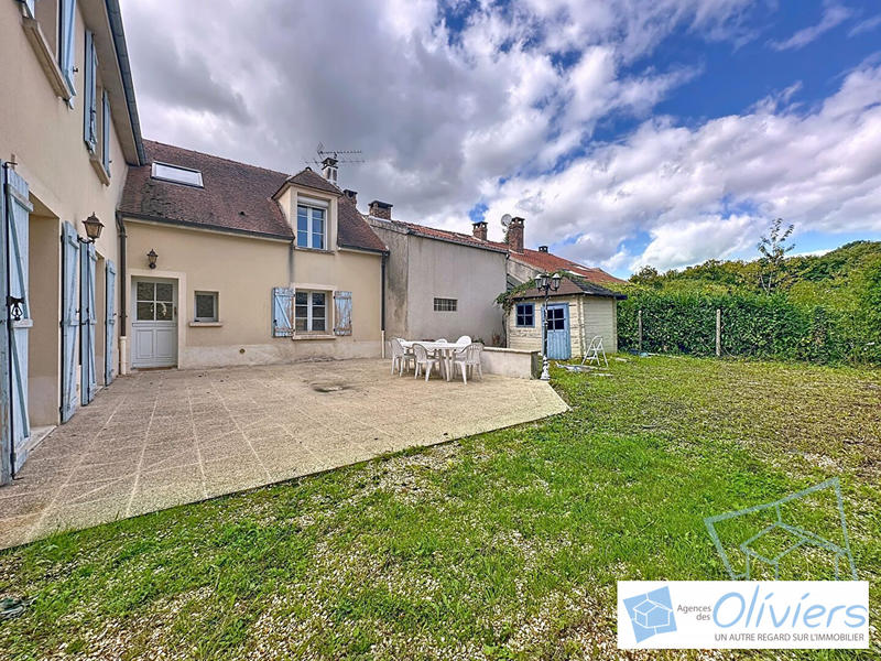 Maison - 164 m² - 7 pièces