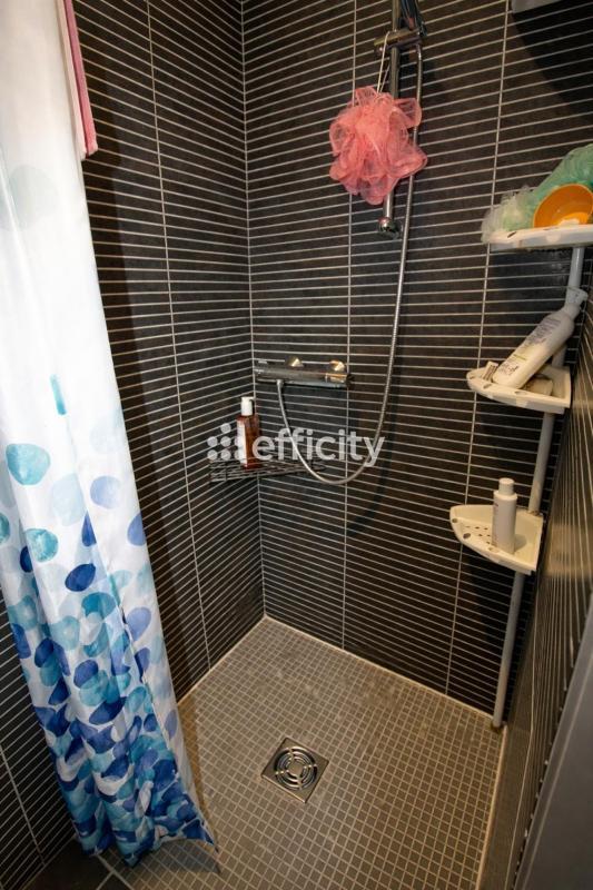 Villa - 146 m² - 8 pièces