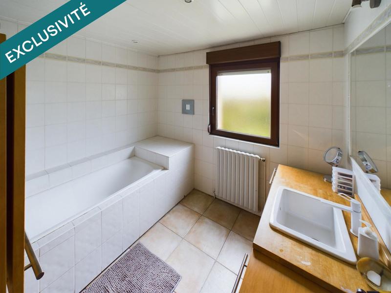 Maison - 280 m² - 14 pièces