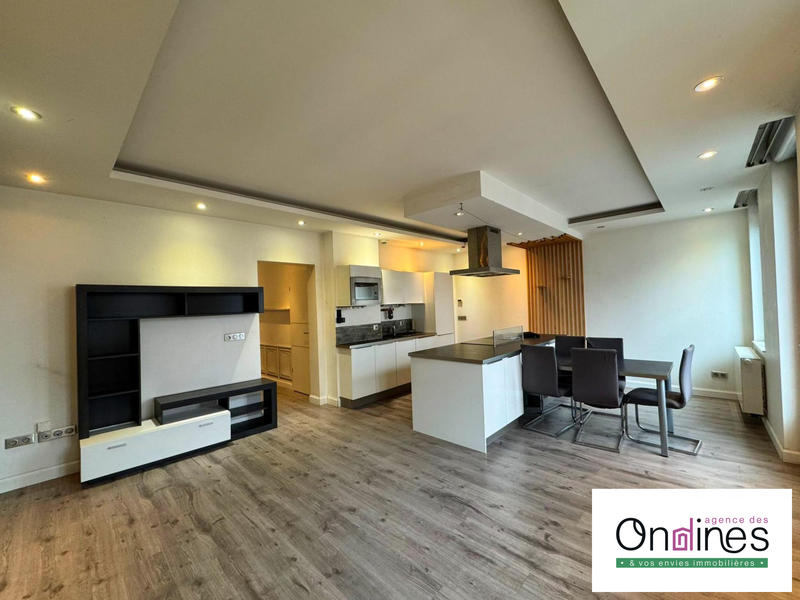 Appartement - 82 m² - 3 pièces