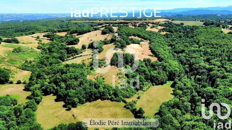 Maison - 236 m² - 6 pièces