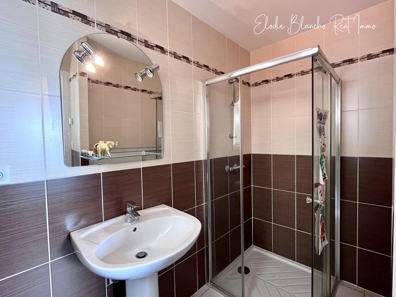 Maison - 84 m² - 4 pièces