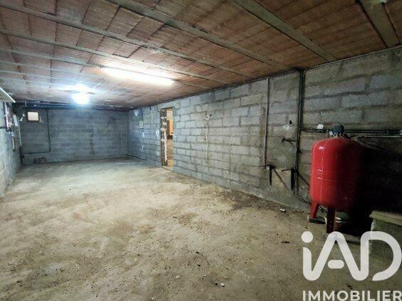 Maison - 113 m² - 8 pièces