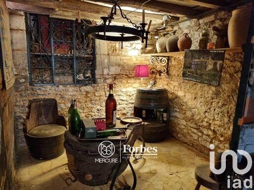 Maison - 315 m² - 13 pièces