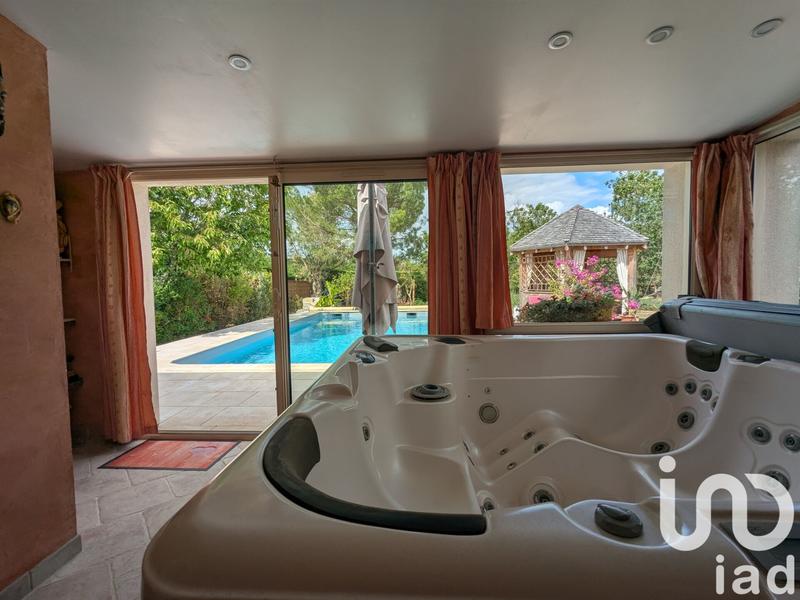 Maison - 170 m² - 8 pièces