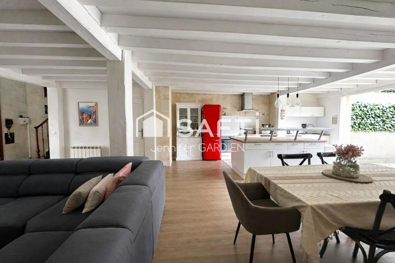 Maison - 161 m² - 6 pièces