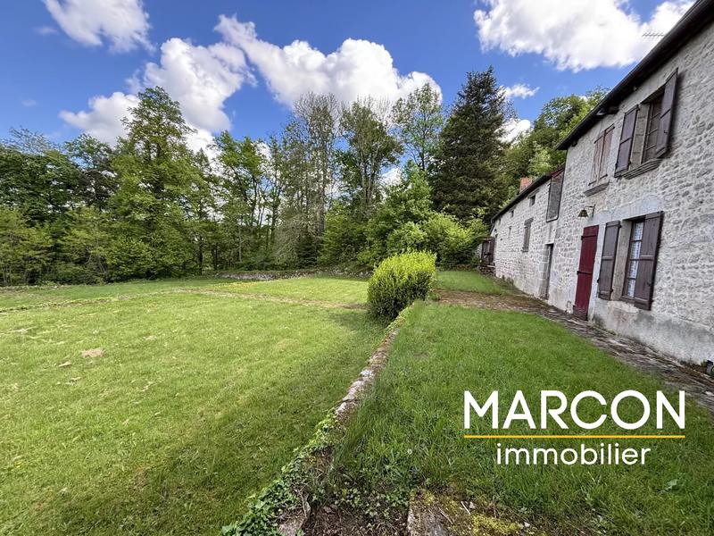 Maison - 212 m² - 8 pièces