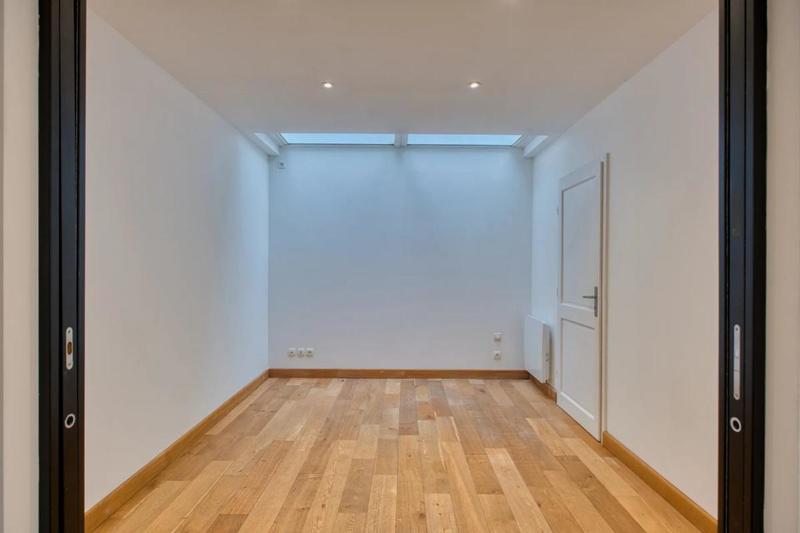 Appartement - 177 m² - 8 pièces