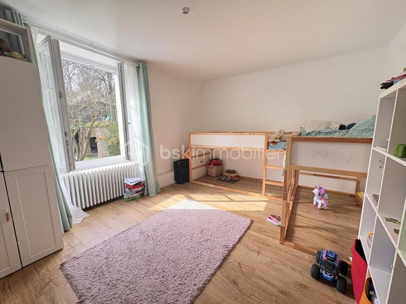 Demeure - 196 m² - 7 pièces