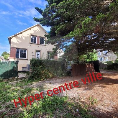 Maison - 135 m² - 7 pièces