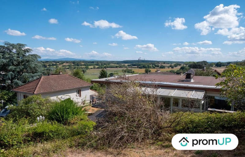 Maison - 190 m² - 9 pièces