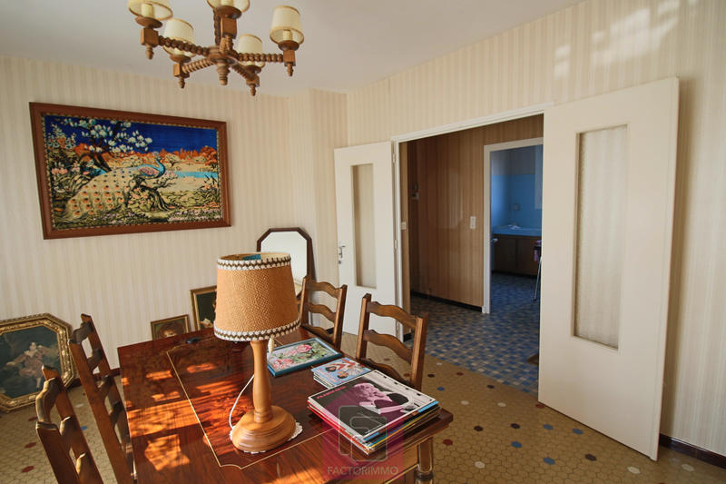 Maison - 127 m² - 6 pièces