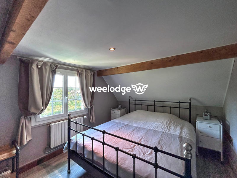 Maison traditionnelle - 185 m² - 5 pièces