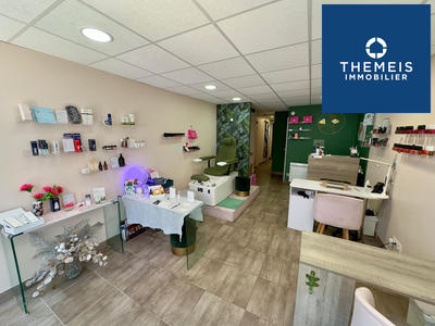 Local commercial - 44 m² - 3 pièces