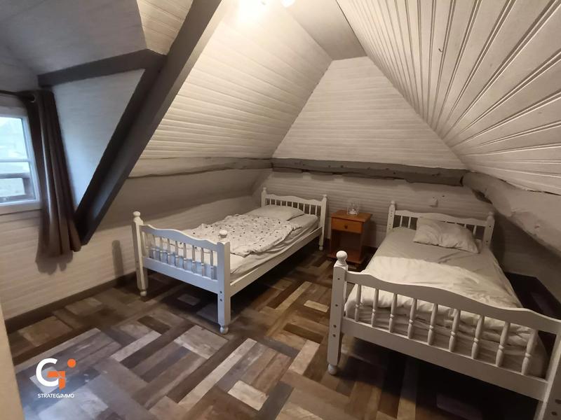 Maison - 130 m² - 7 pièces