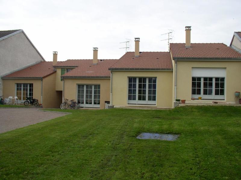 Maison - 83 m² - 4 pièces