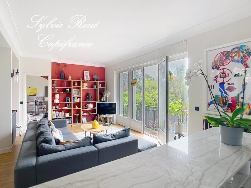 Maison - 430 m² - 12 pièces