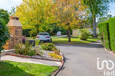 Maison - 196 m² - 6 pièces