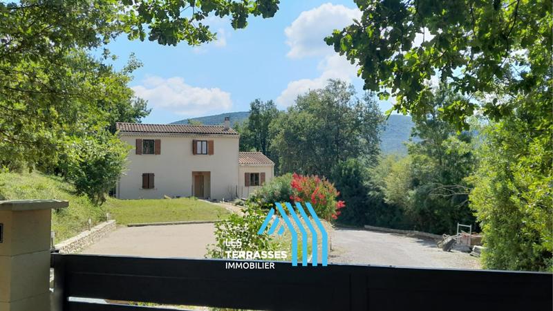 Villa - 157 m² - 7 pièces