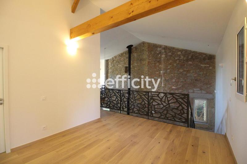 Maison en pierre - 201 m² - 5 pièces