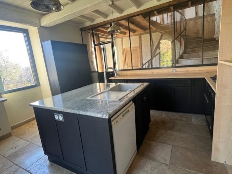 Propriété - 500 m² - 20 pièces