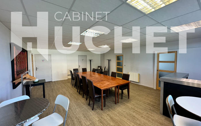 Bureau - 440 m²